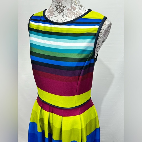 TAHARI Multi color sleeveless stripe scuba fit and flare dress size 12. - Picture 2 of 14